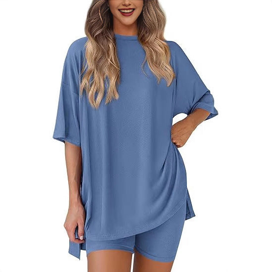 ⚡Stock limité | Ensemble deux pièces pour femme, col rond, t-shirt oversize à ourlet fendu, idéal pour l'été et les moments de détente. Tissu viscose doux et confortable, parfait pour la maison ou comme pyjama douillet. 